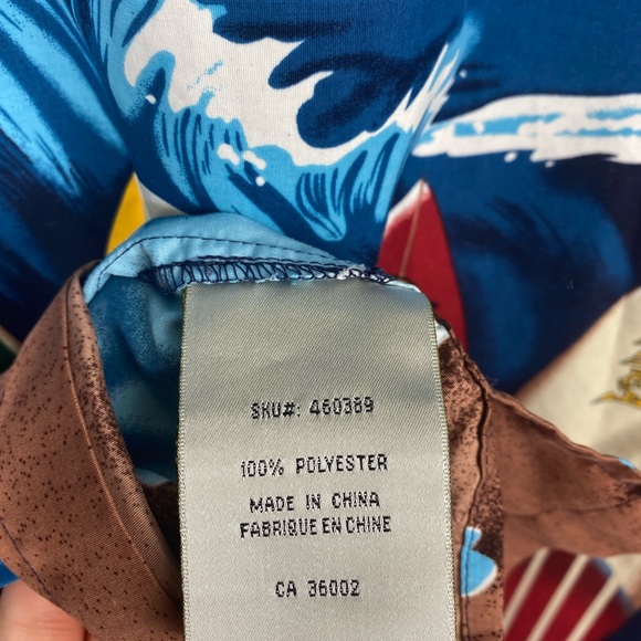 Bill Blass Hawaiian Shirt - Picture 4 of 5